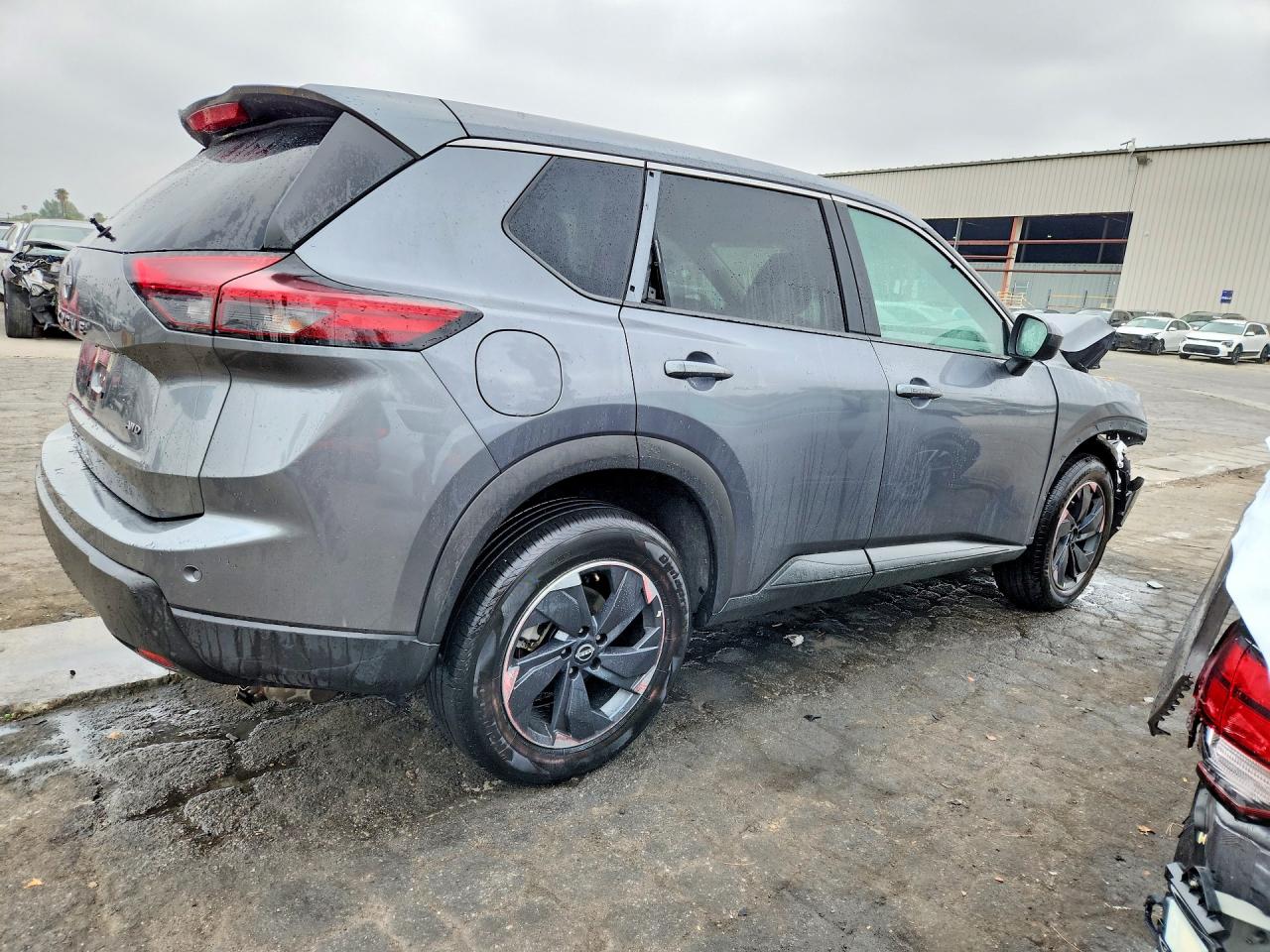 2025 NISSAN ROGUE SV — снимка 3