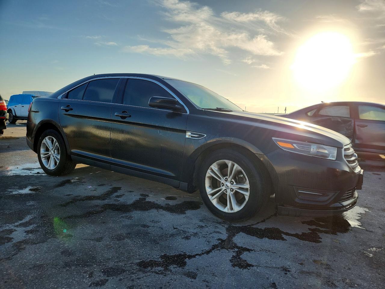2015 FORD TAURUS SEL — снимка 4