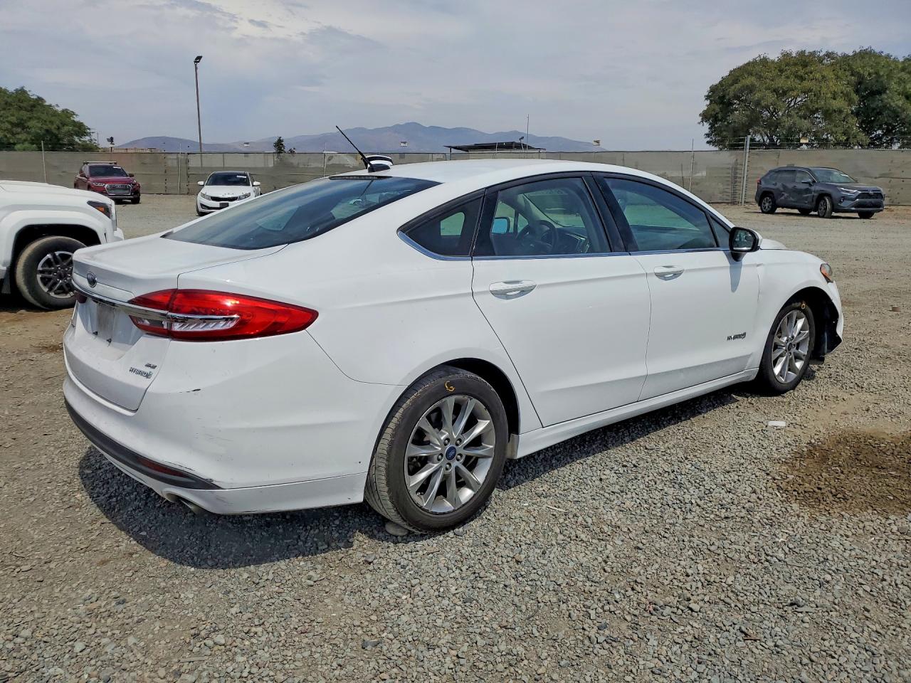 2017 FORD FUSION SE HYBRID — снимка 3
