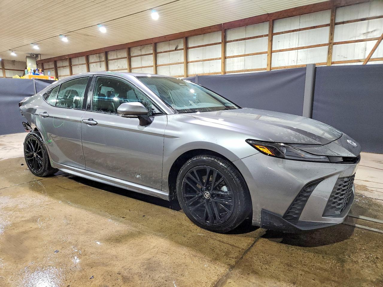 2025 TOYOTA CAMRY SE — снимка 4