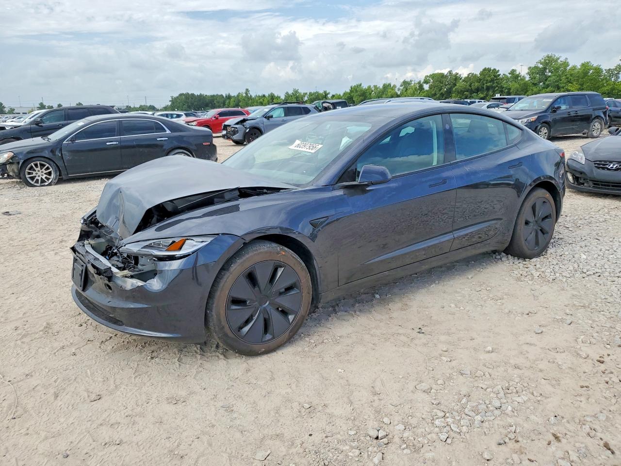 2026 TESLA MODEL 3
