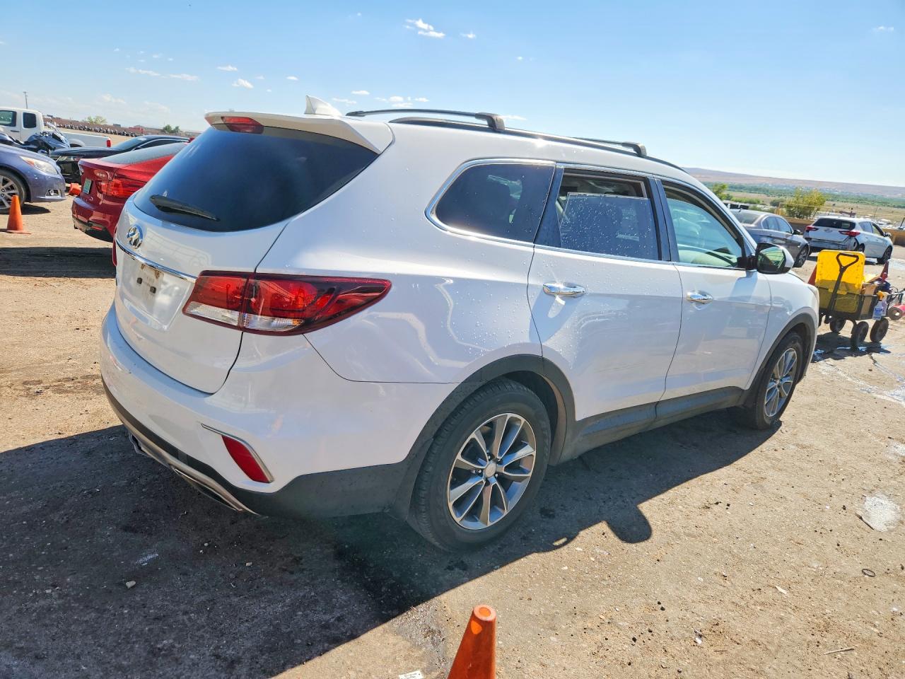 2017 HYUNDAI SANTA FE SE — снимка 3
