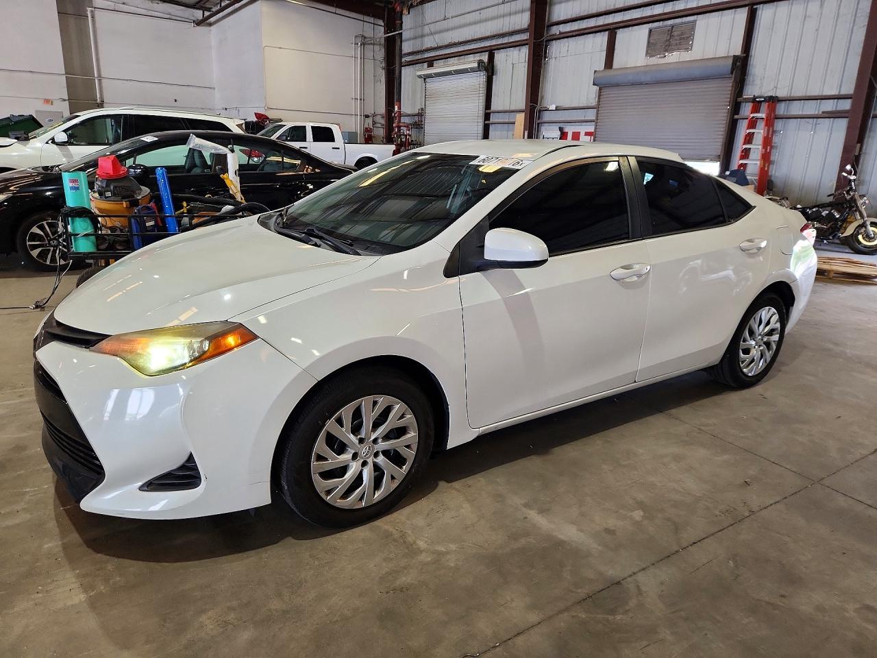 2019 TOYOTA COROLLA LE
