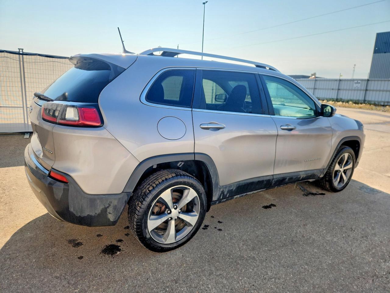 2019 JEEP CHEROKEE LIMITED — снимка 3