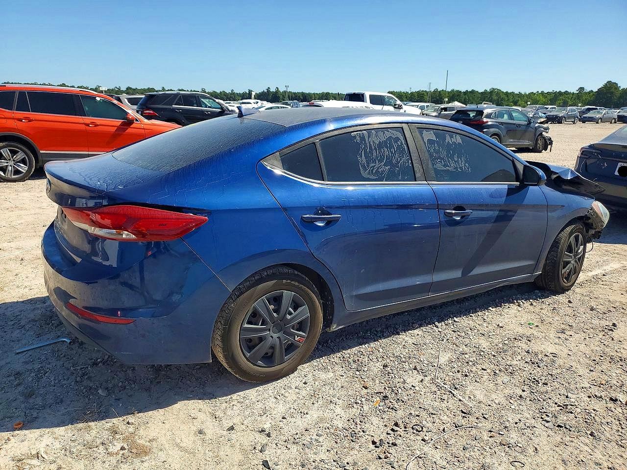 2018 HYUNDAI ELANTRA SE — снимка 3