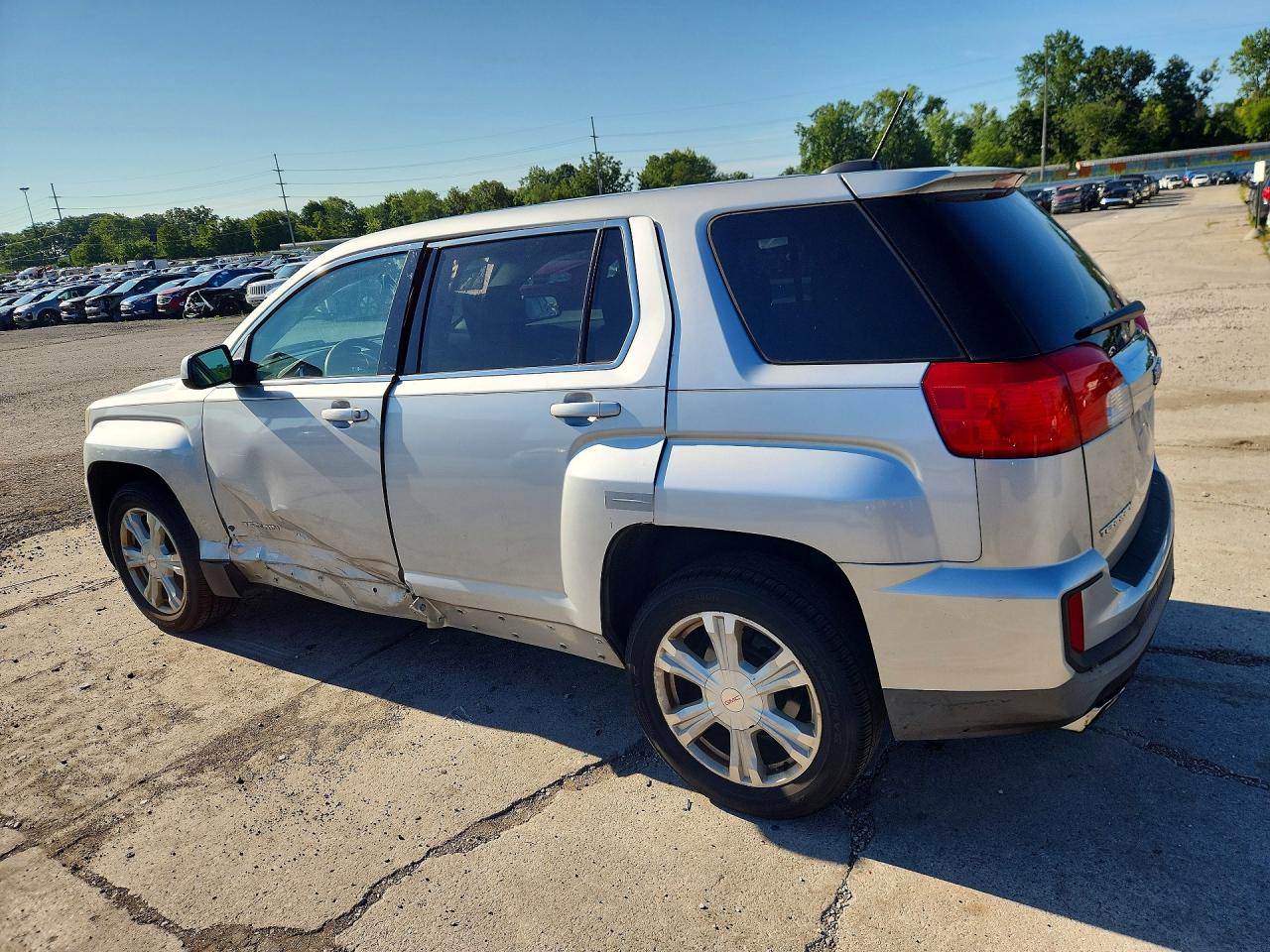 2017 GMC TERRAIN SLE — снимка 2