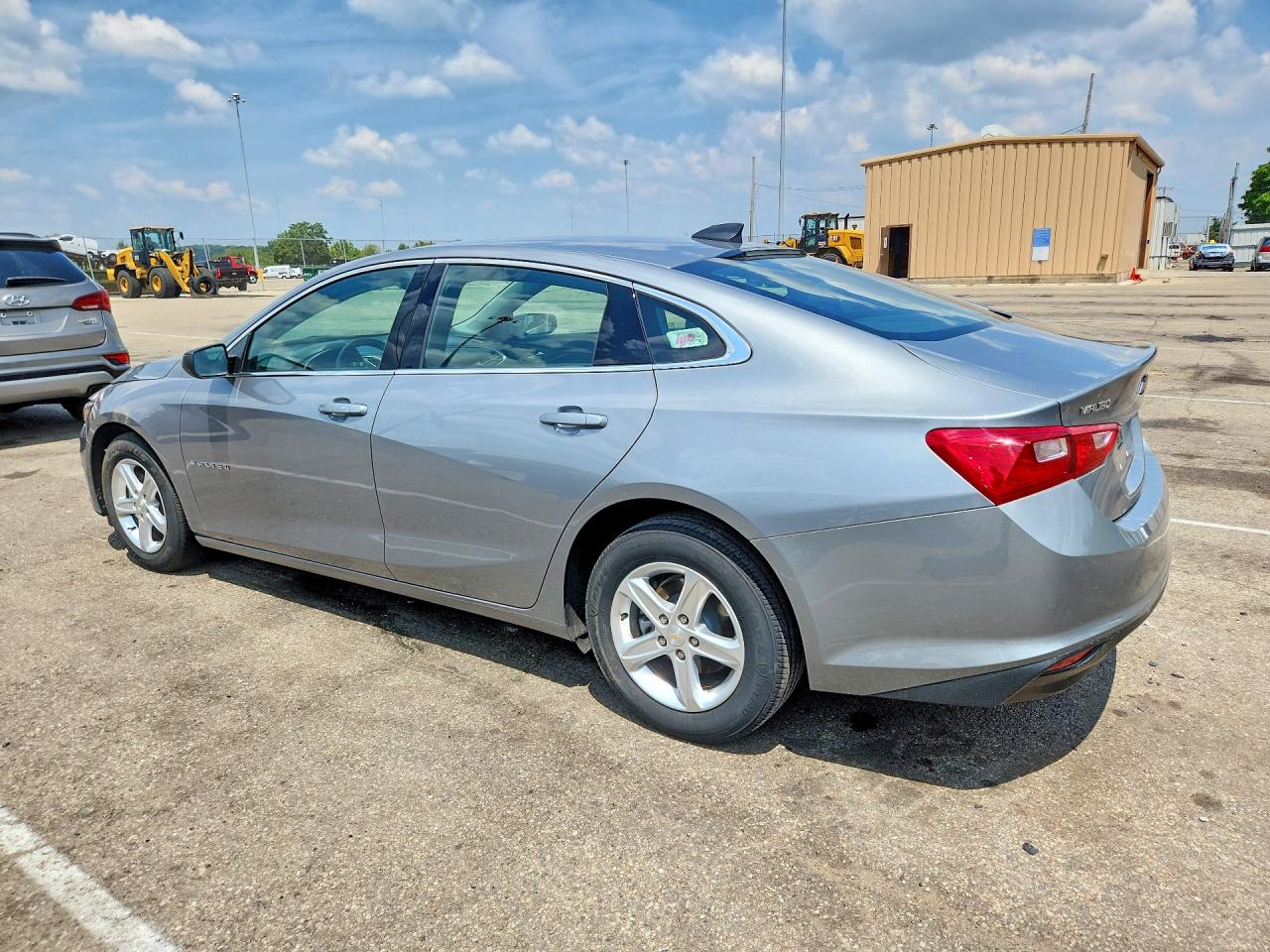 2024 CHEVROLET MALIBU LS — снимка 2