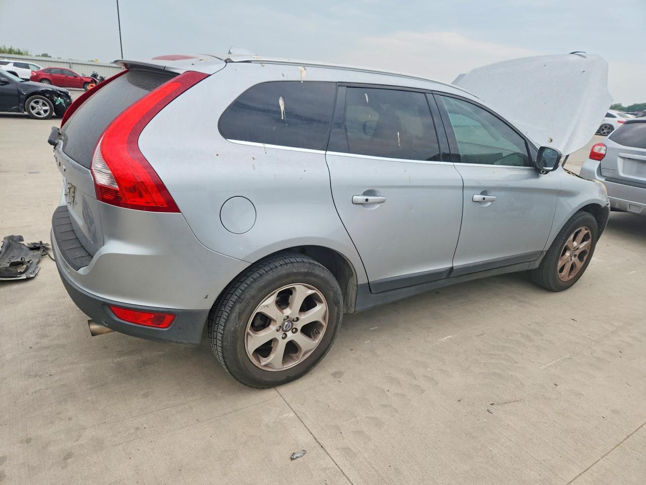 2013 VOLVO XC60 3.2 — снимка 3