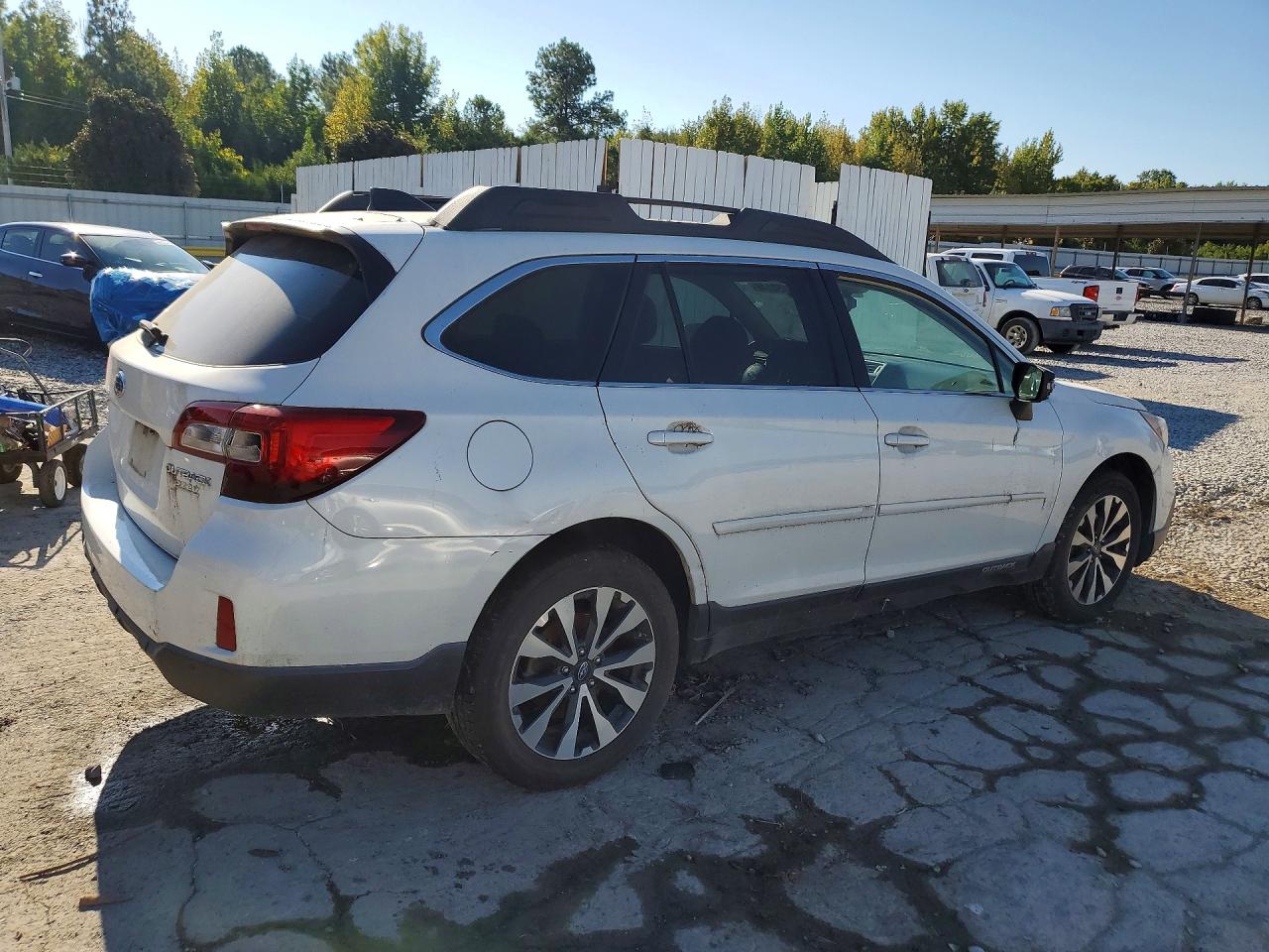 2017 SUBARU OUTBACK 2.5I LIMITED — снимка 3