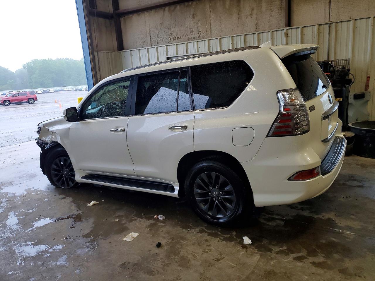 2022 LEXUS GX 460 — снимка 2