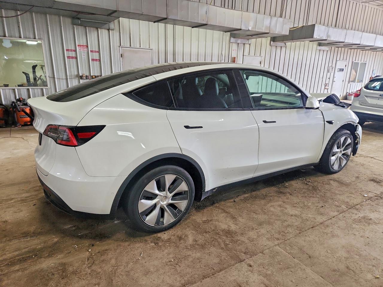 2021 TESLA MODEL Y — снимка 3
