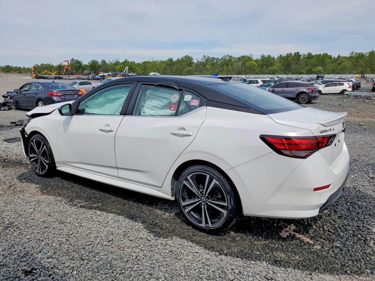 2021 NISSAN SENTRA SR — снимка 2