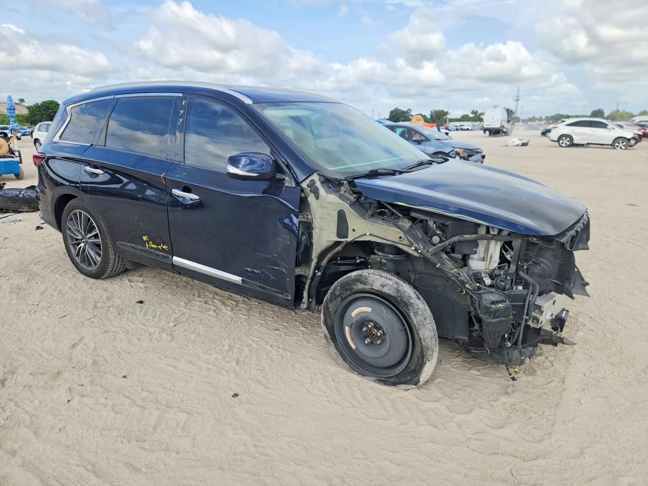 2019 INFINITI QX60 LUXE — снимка 4
