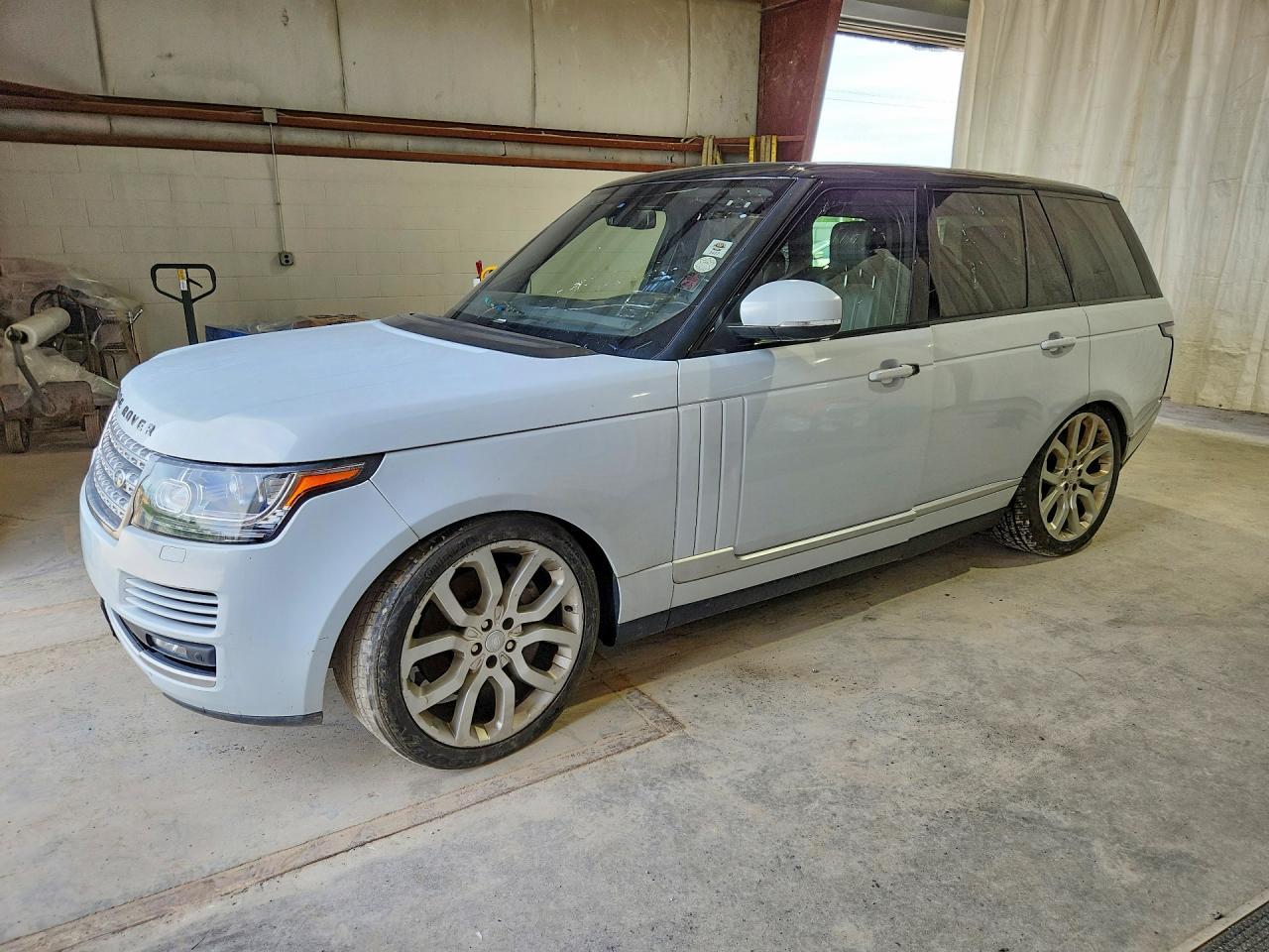 2016 LAND ROVER RANGE ROVER SUPERCHARGED