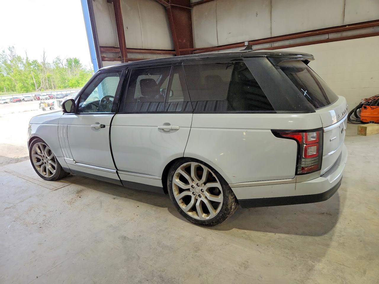 2016 LAND ROVER RANGE ROVER SUPERCHARGED — снимка 2