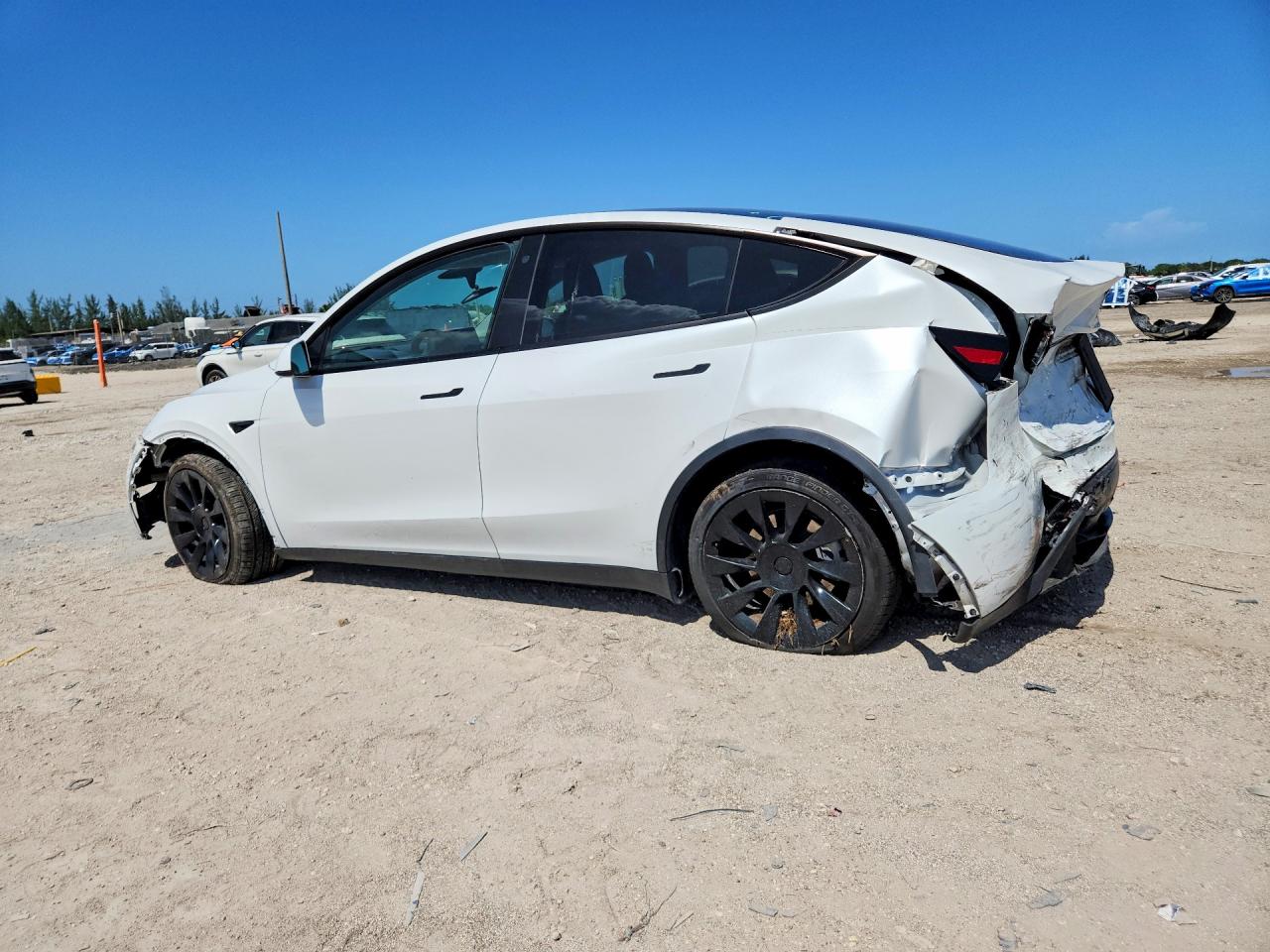 2023 TESLA MODEL Y — снимка 2