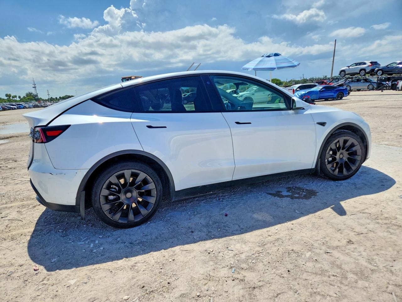 2023 TESLA MODEL Y — снимка 3