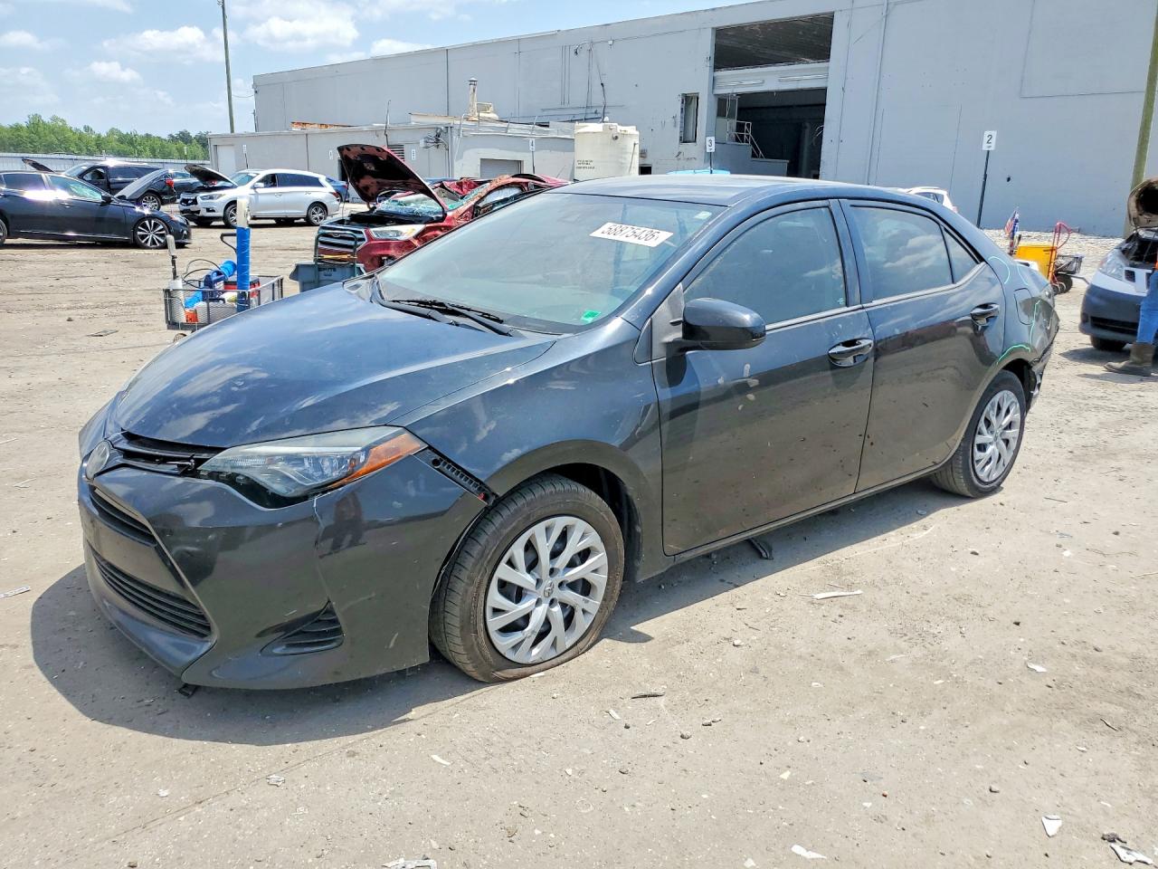 2018 TOYOTA COROLLA LE