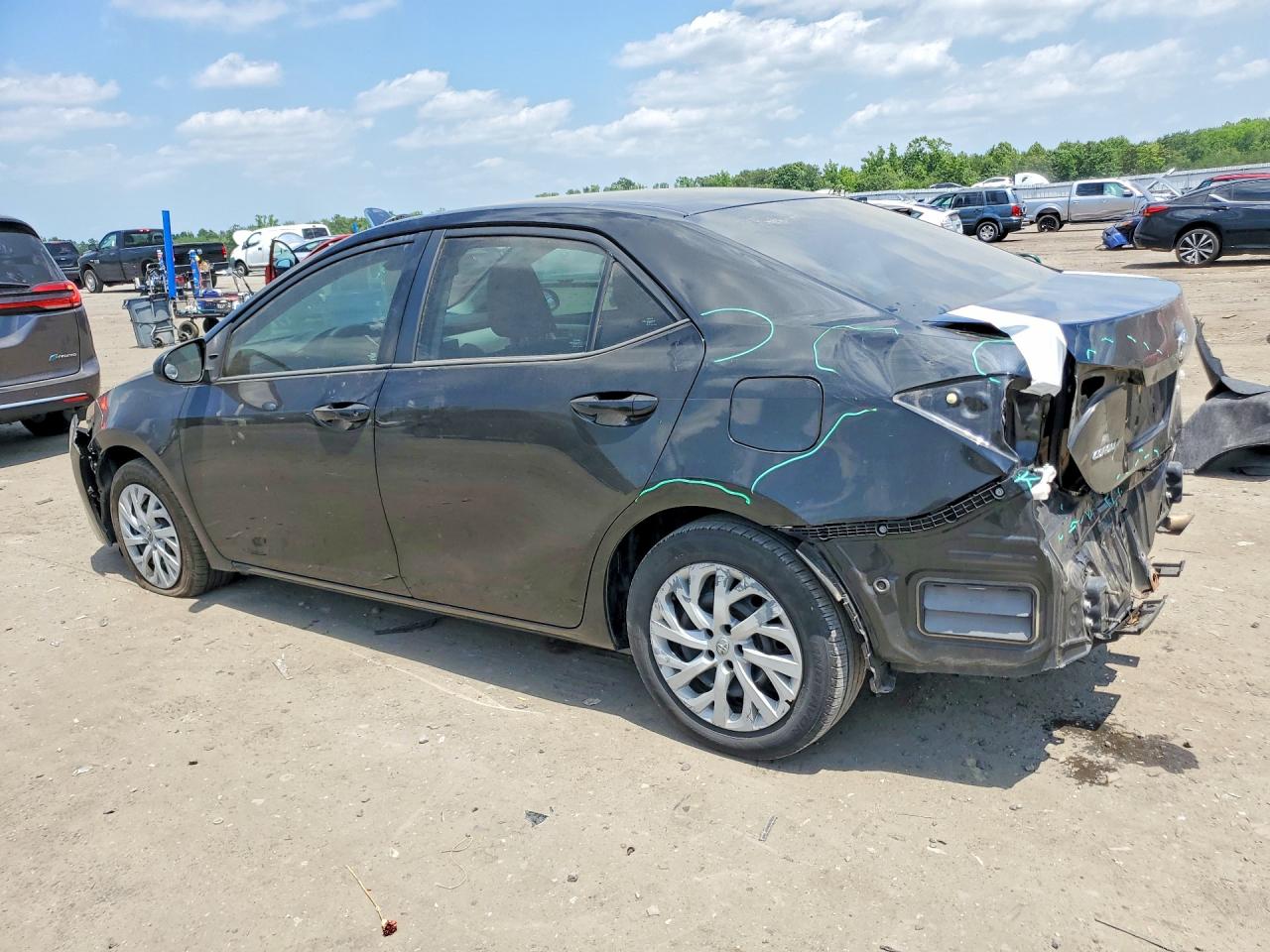 2018 TOYOTA COROLLA LE — снимка 2