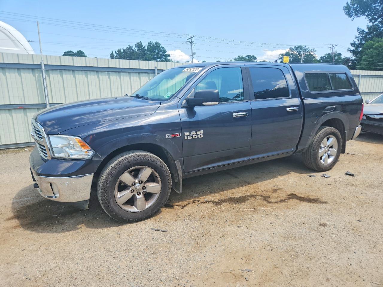 2016 RAM 1500 SLT