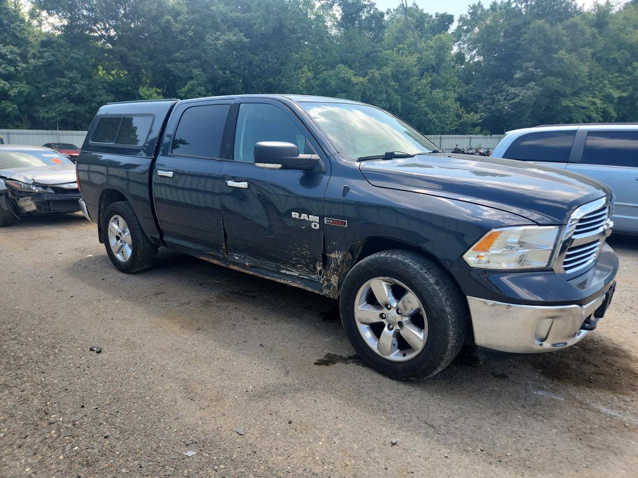 2016 RAM 1500 SLT — снимка 4