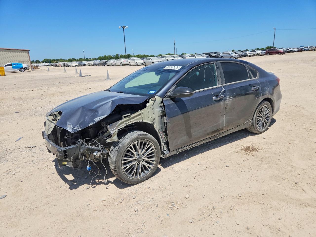 2023 KIA FORTE GT LINE