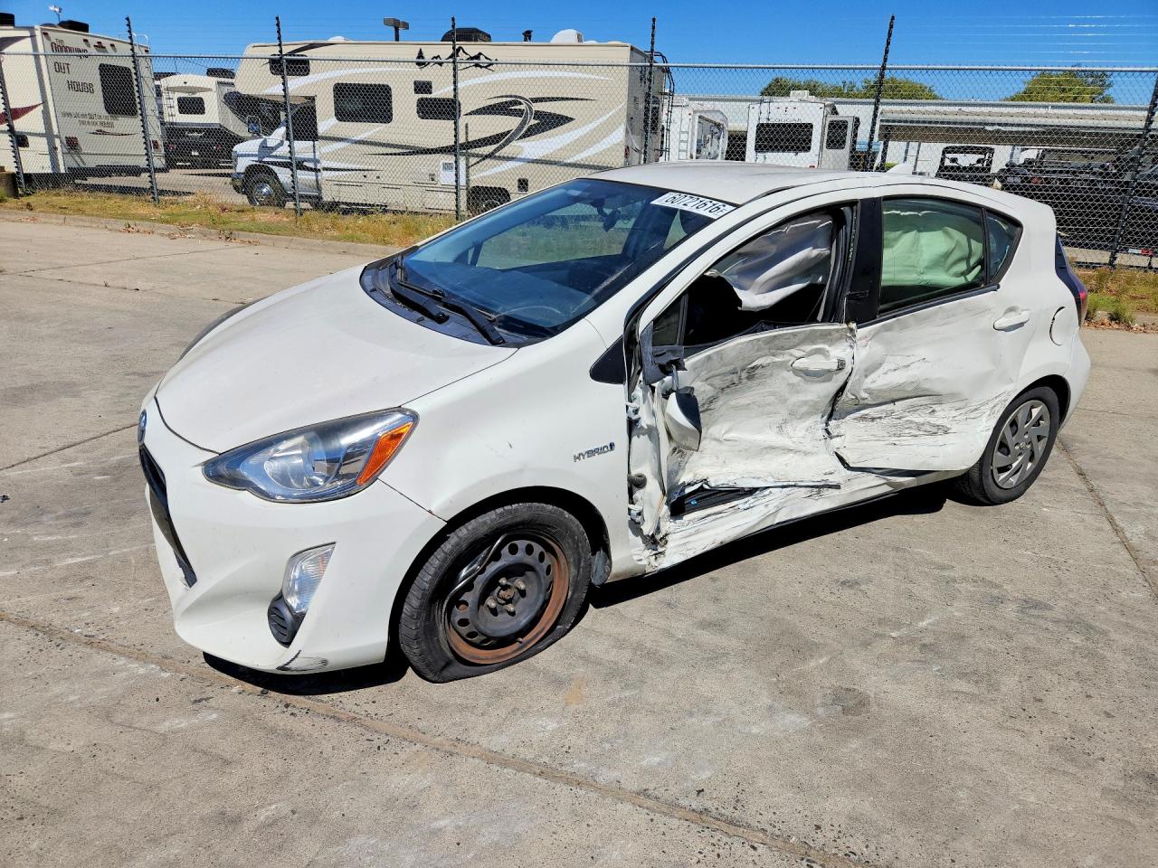 2015 TOYOTA PRIUS C TWO