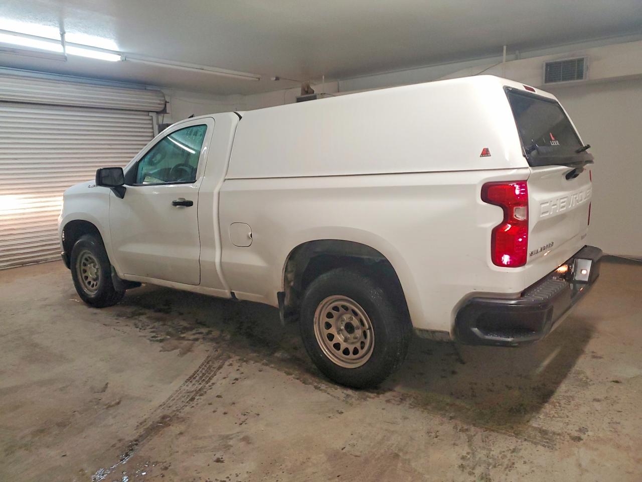 2023 CHEVROLET SILVERADO C1500 — снимка 2