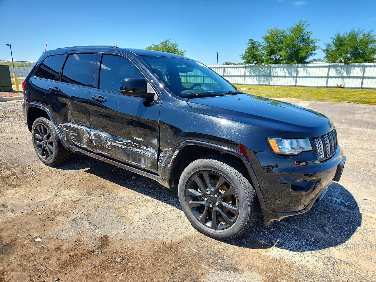 2017 JEEP GRAND CHEROKEE LAREDO — снимка 4