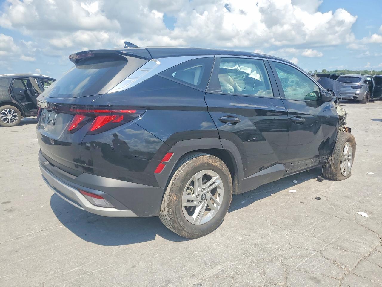 2025 HYUNDAI TUCSON SE — снимка 3