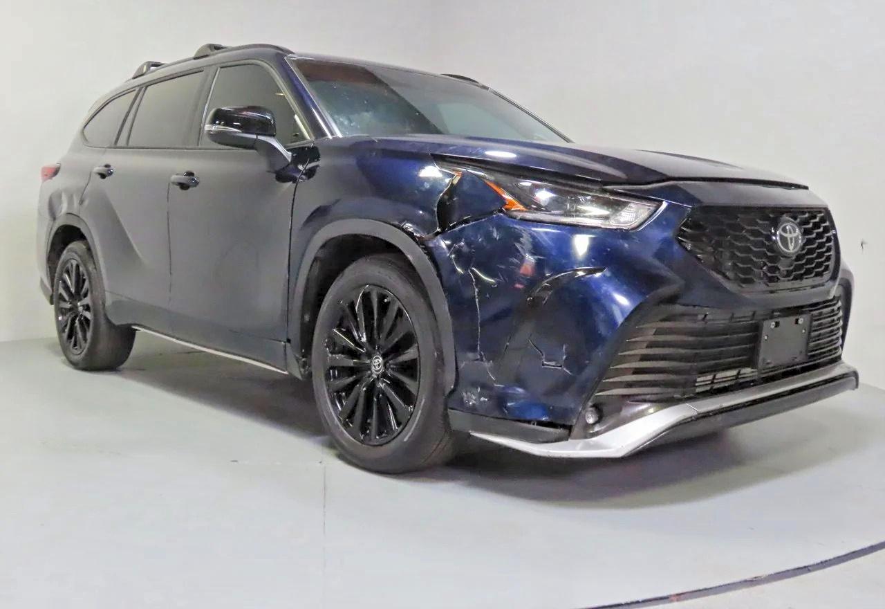 2024 TOYOTA HIGHLANDER XSE