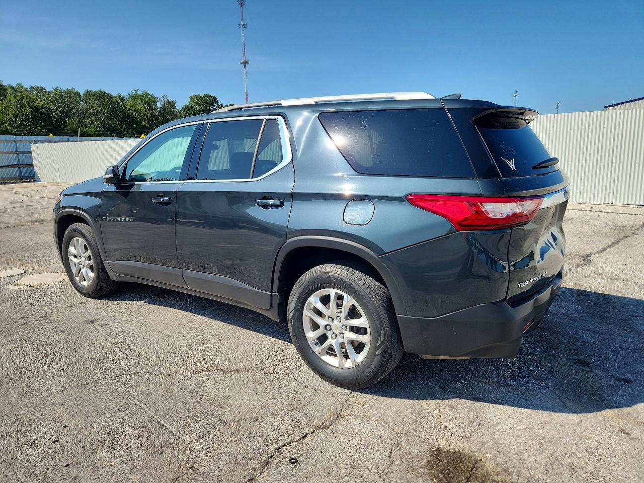 2018 CHEVROLET TRAVERSE LT — снимка 2