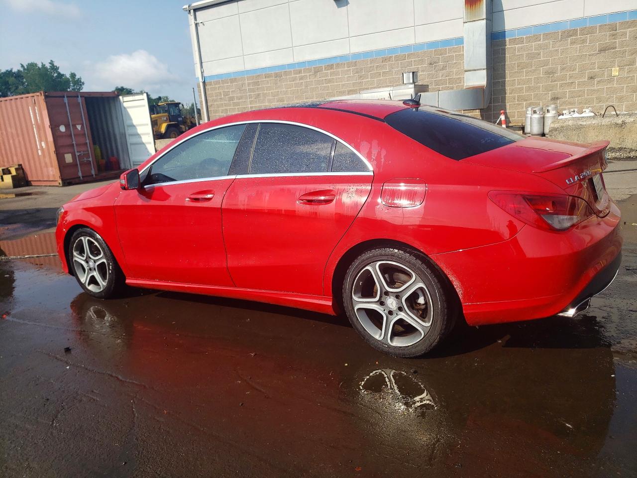 2014 MERCEDES-BENZ CLA 250 — снимка 2
