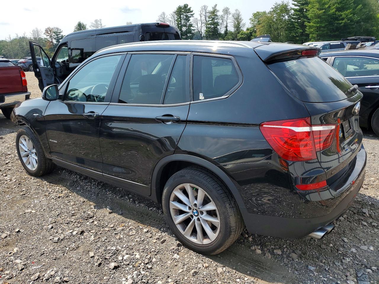 2017 BMW X3 XDRIVE28I — снимка 2