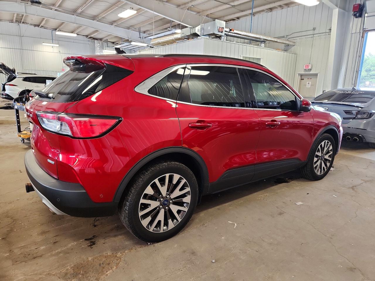 2020 FORD ESCAPE TITANIUM — снимка 3