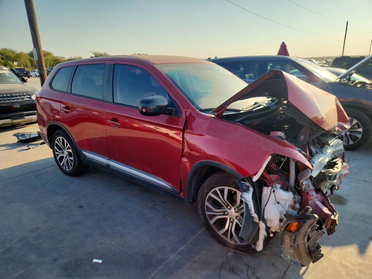 2017 MITSUBISHI OUTLANDER ES — снимка 4