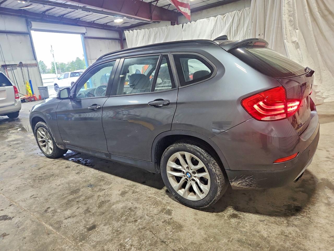 2015 BMW X1 XDRIVE28I — снимка 2