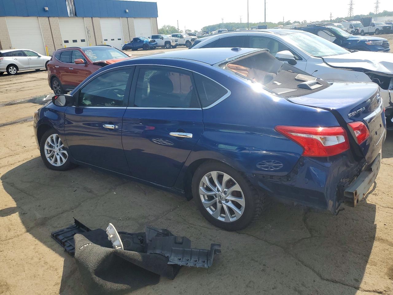 2019 NISSAN SENTRA SV — снимка 2