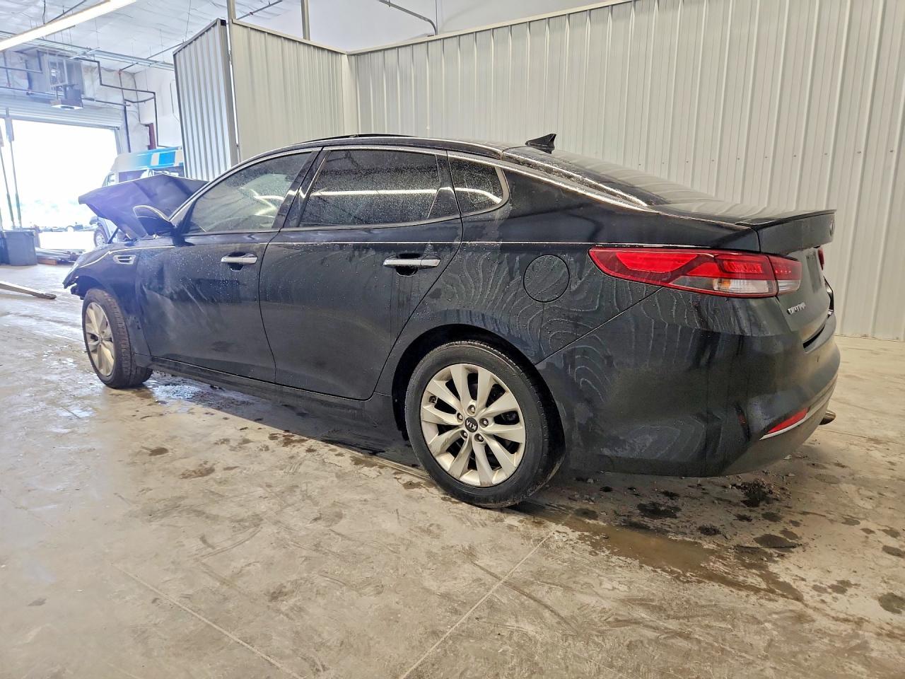 2018 KIA OPTIMA S — снимка 2