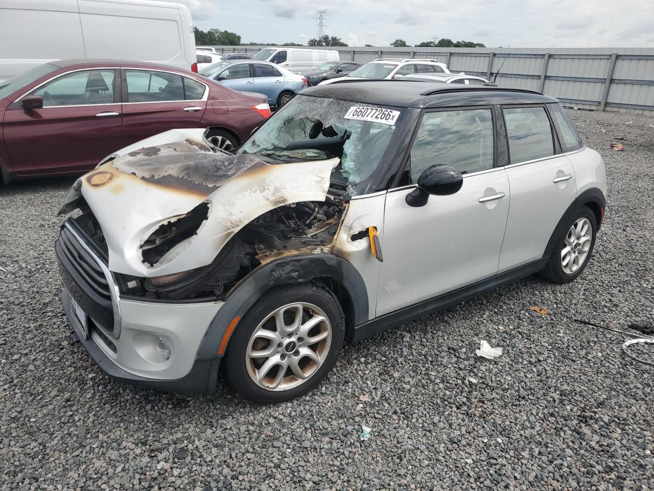 2016 MINI COOPER