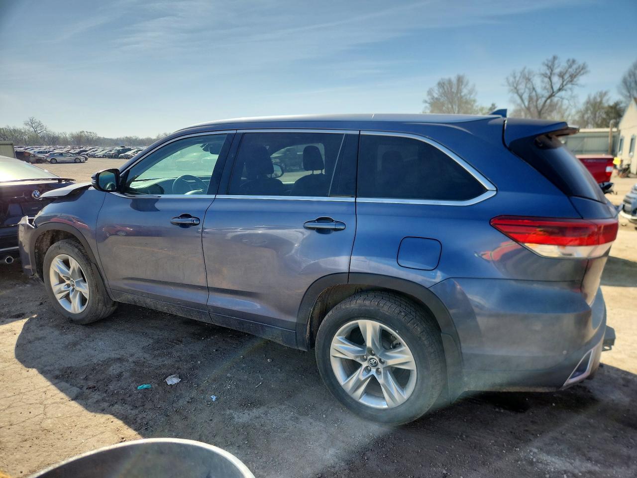 2018 TOYOTA HIGHLANDER LIMITED — снимка 2