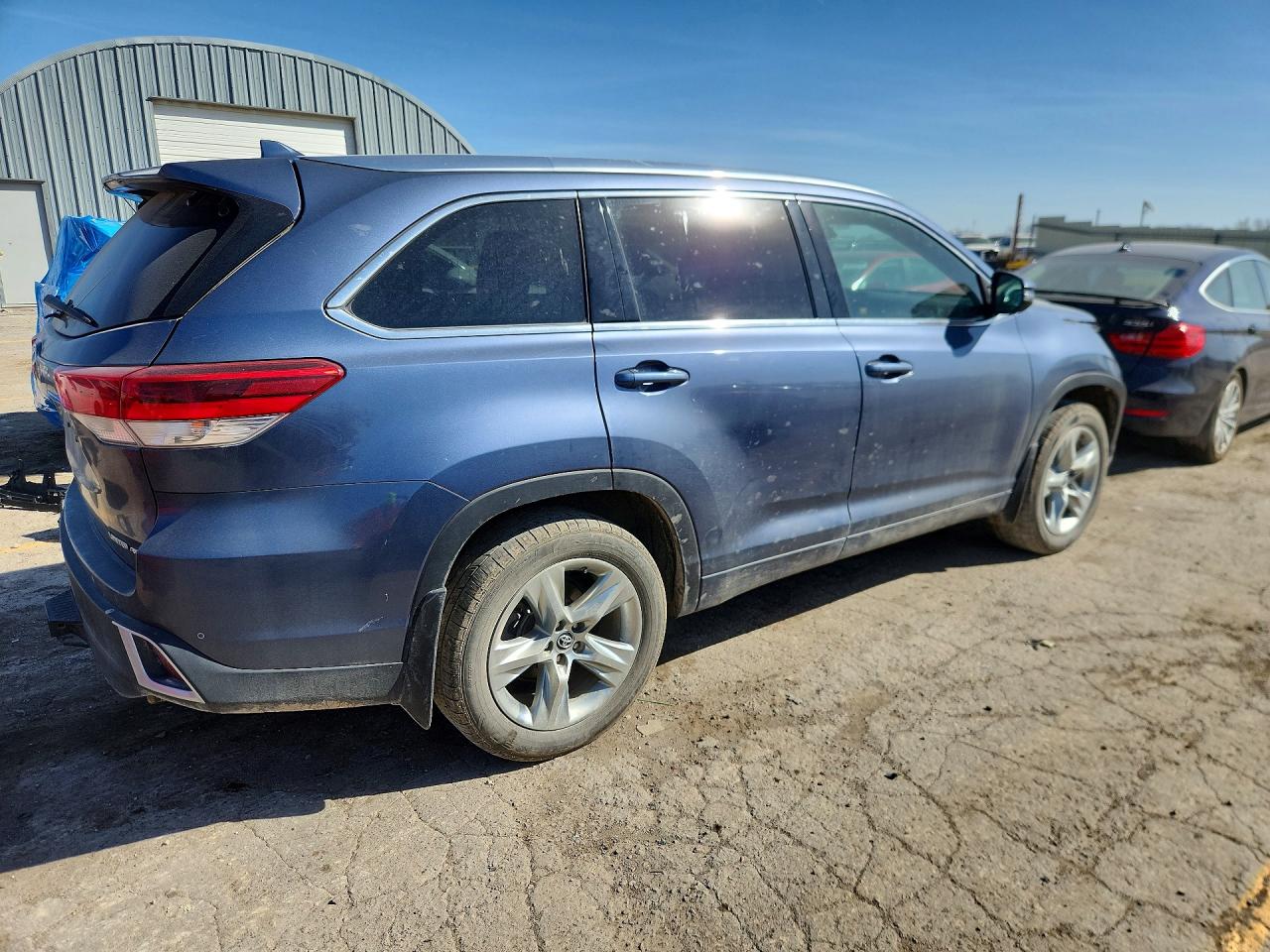 2018 TOYOTA HIGHLANDER LIMITED — снимка 3