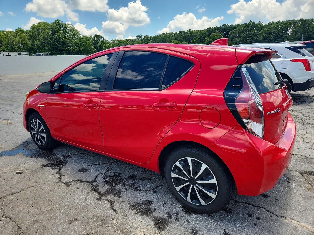 2016 TOYOTA PRIUS C TWO — снимка 2