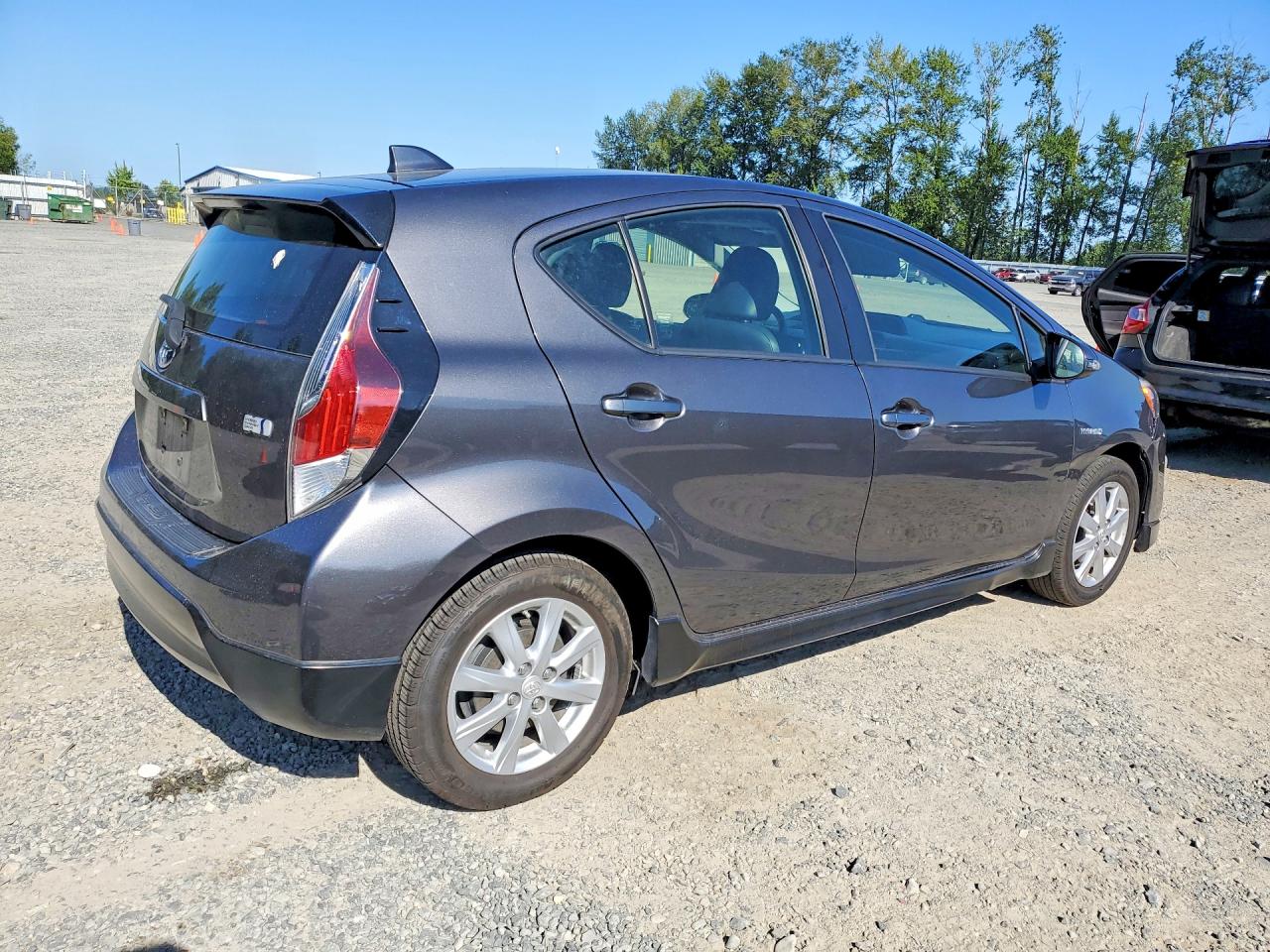 2017 TOYOTA PRIUS C FOUR — снимка 3