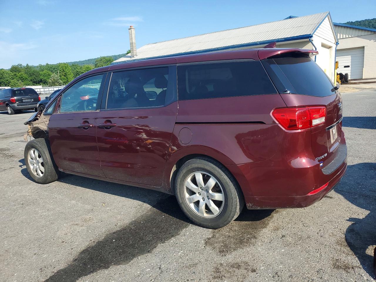 2017 KIA SEDONA LX — снимка 2