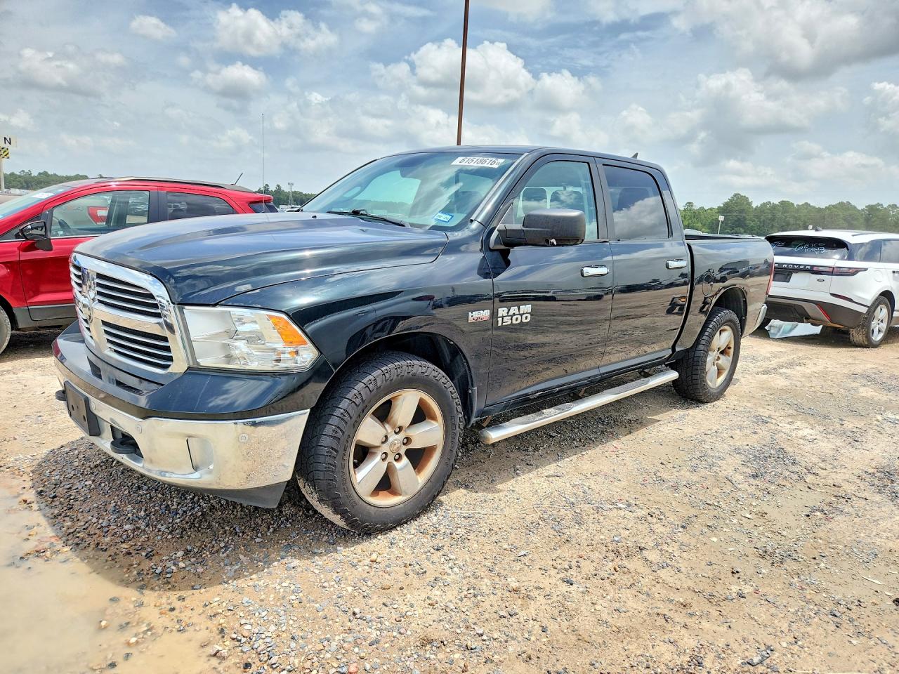 2016 RAM 1500 SLT
