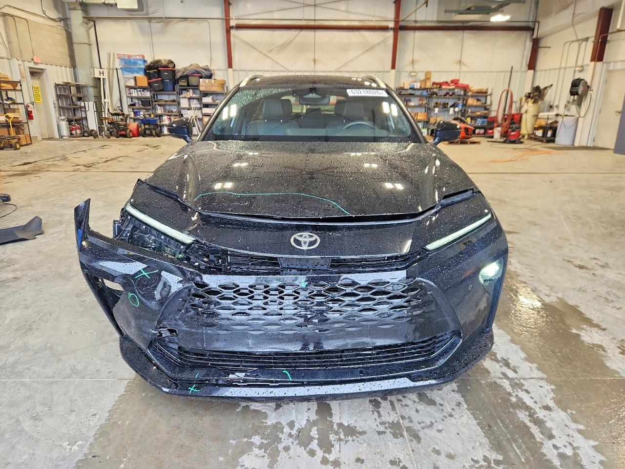 2025 TOYOTA CROWN SIGNIA LIMITED — снимка 5