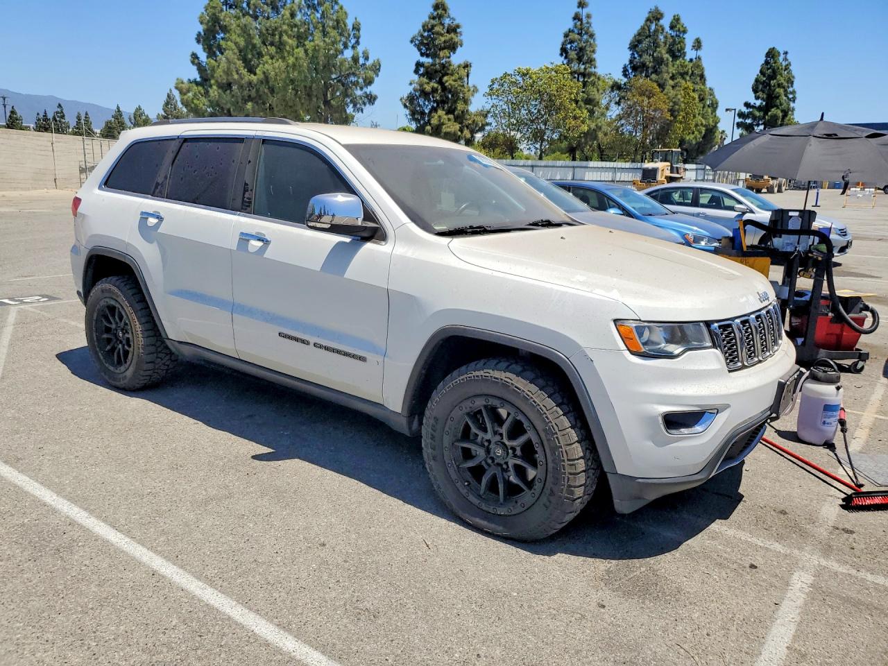2017 JEEP GRAND CHEROKEE LIMITED — снимка 4