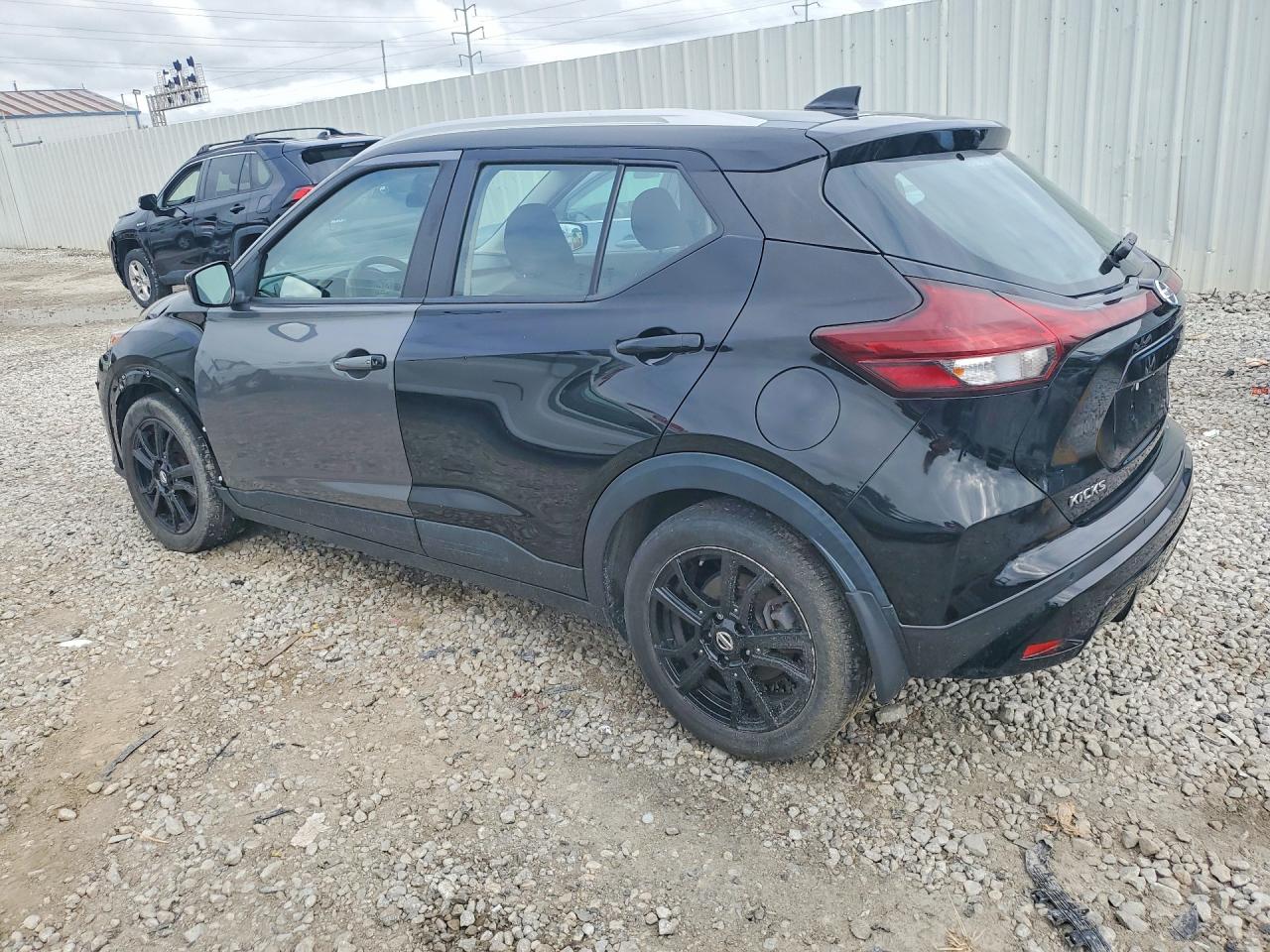 2021 NISSAN KICKS SV — снимка 2