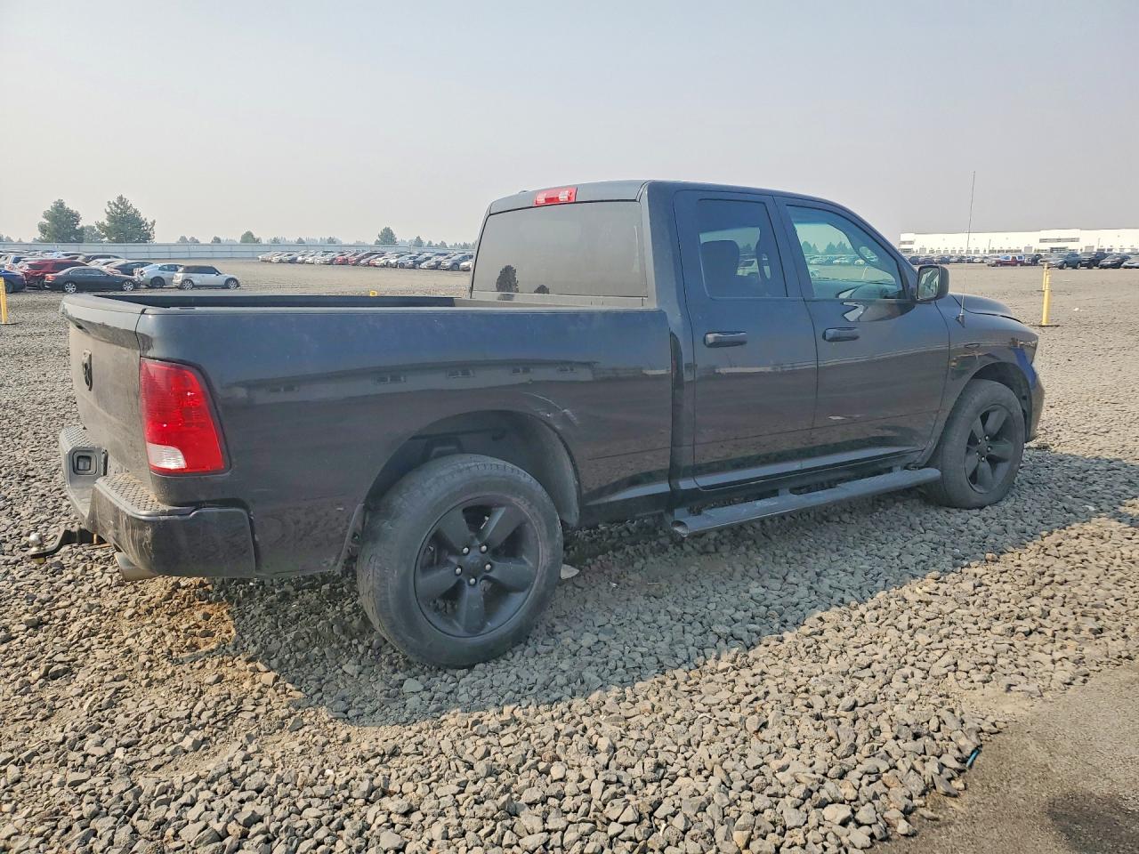 2017 RAM 1500 ST — снимка 3